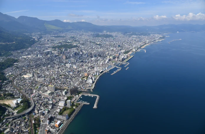 大分・別府餅が浜海岸（大分県別府市若草町）